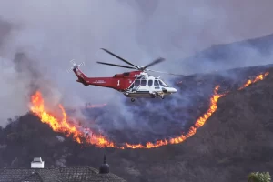 Pacific Palisades Wildfire Helicopter